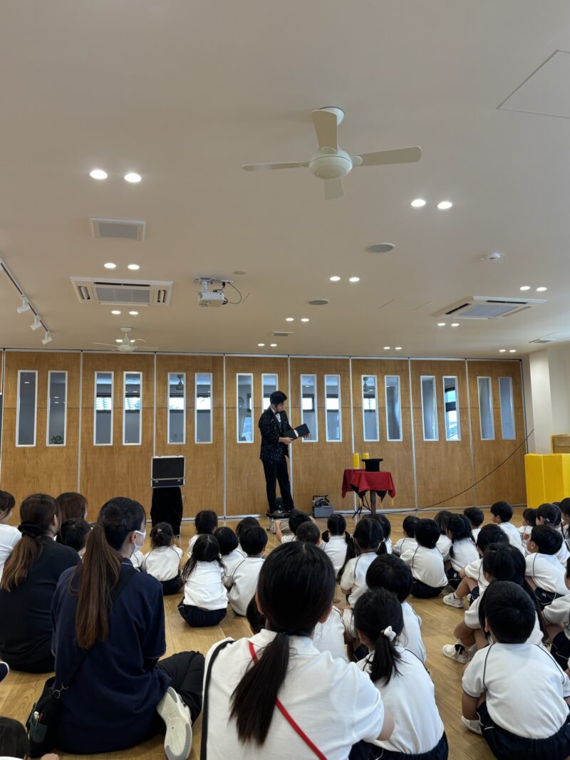 幼稚園への出張マジック